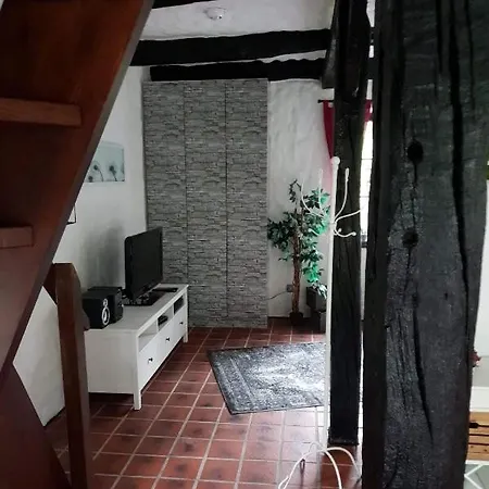 Oak-tree-cottage *