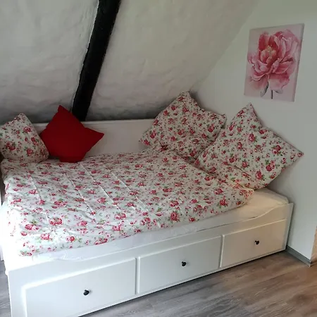 Oak-tree-cottage Holiday home Beverstedt